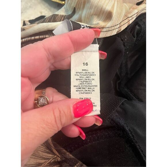 Longitude Black & Brown Leaves One Piece Slimming Swimsuit sz 16 EUC - Picture 8 of 8